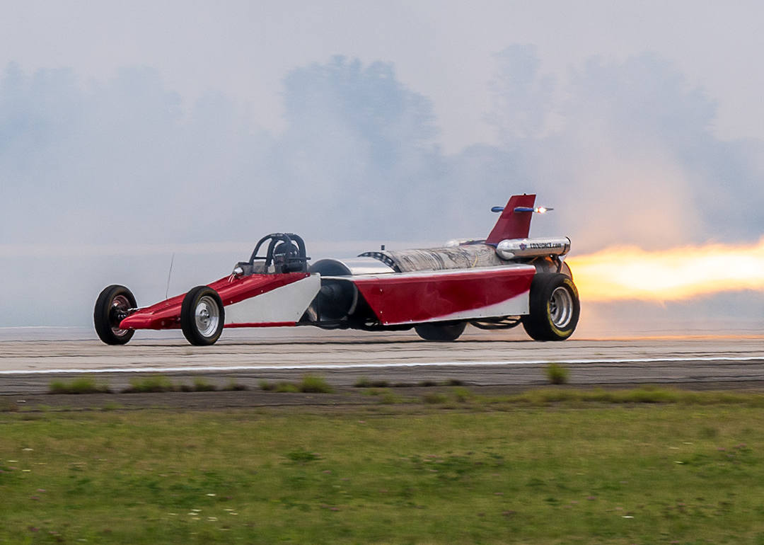 Smoke-N-Thunder Jet Car